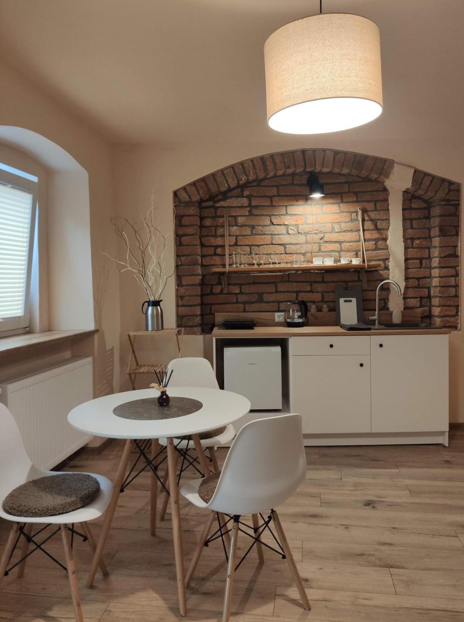 Apartamenty I Pokoje Goscinne "Wacus" Srebrna Góra Eksteriør bilde
